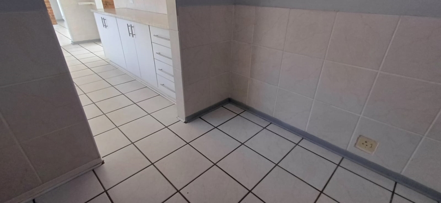 To Let 3 Bedroom Property for Rent in Morelig Free State